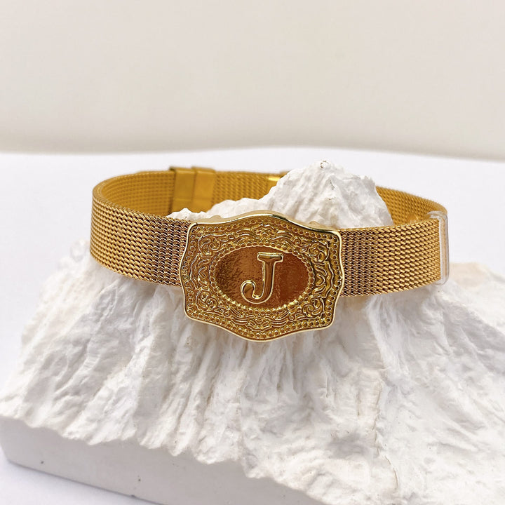 Glamouröses Armband in Goldoptik mit eingraviertem Anfangsbuchstaben - J - image 9