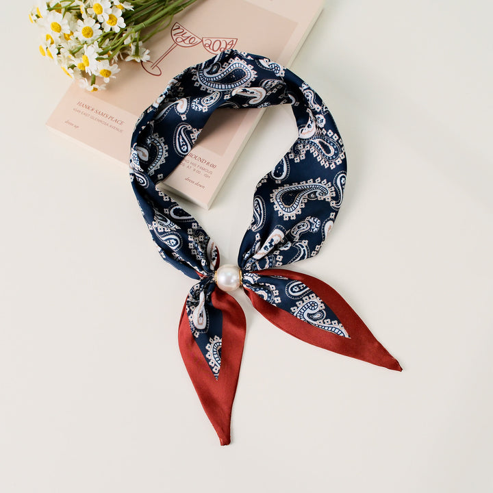 Elegantes quadratisches Damen-Tuch mit Retro-Muster - Stil Nr. 1 - image 0