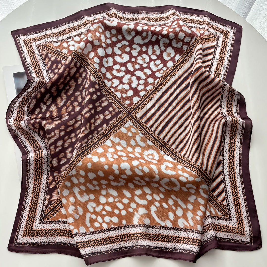 Quadratischer Seidenschal für Damen im Retro-Stil mit gemischtem Muster - image 1