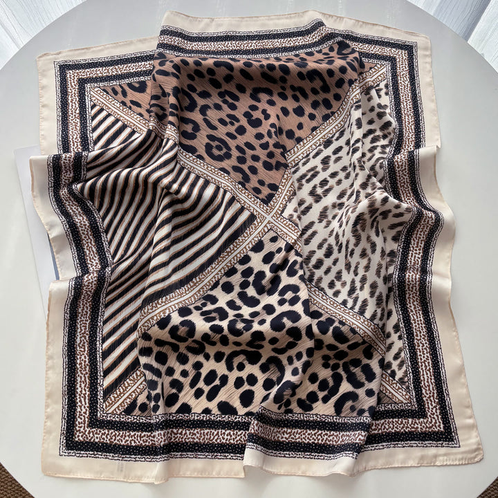 Quadratischer Seidenschal für Damen im Retro-Stil mit gemischtem Muster - image 7