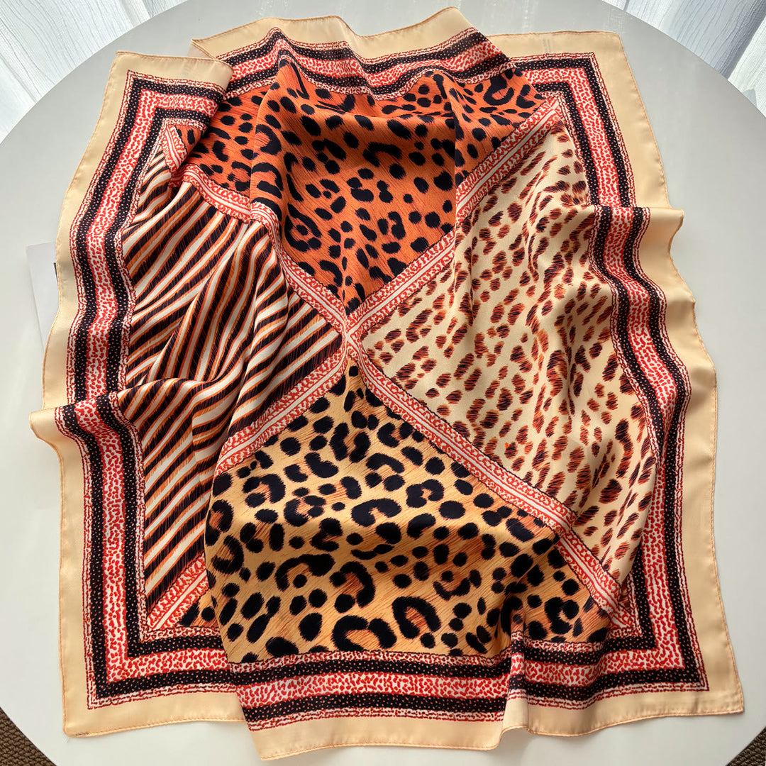Quadratischer Seidenschal für Damen im Retro-Stil mit gemischtem Muster - image 3