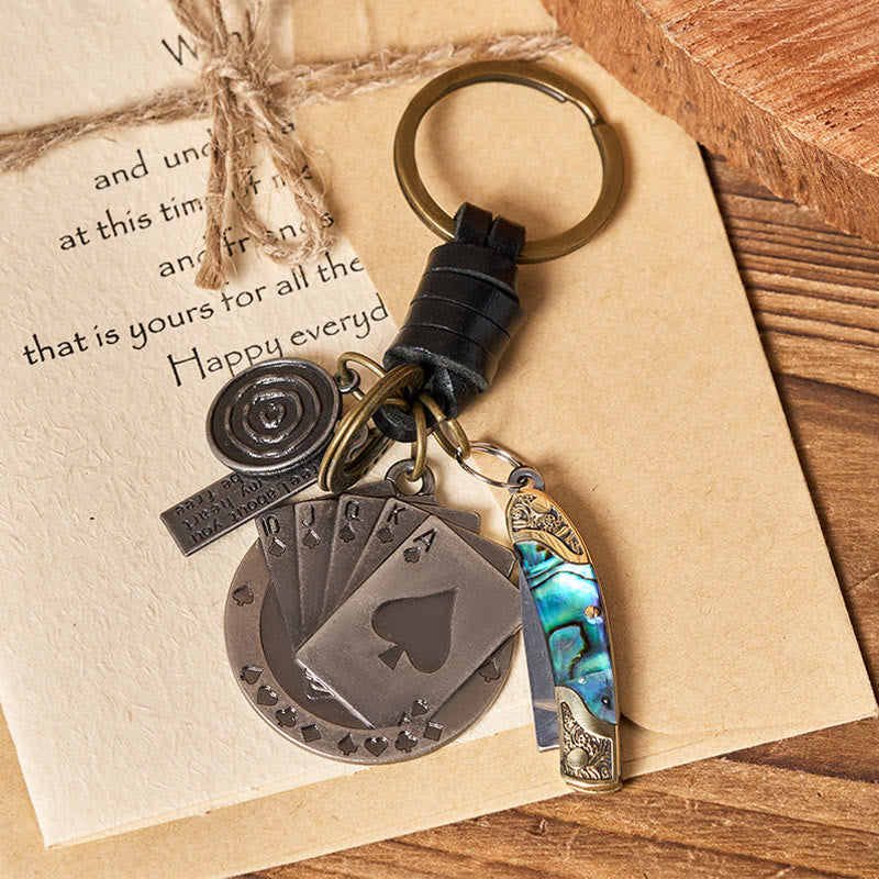 Retro-Poker-Anhänger mit Muschelstruktur, Klappmesser-Schlüsselanhänger - image 1