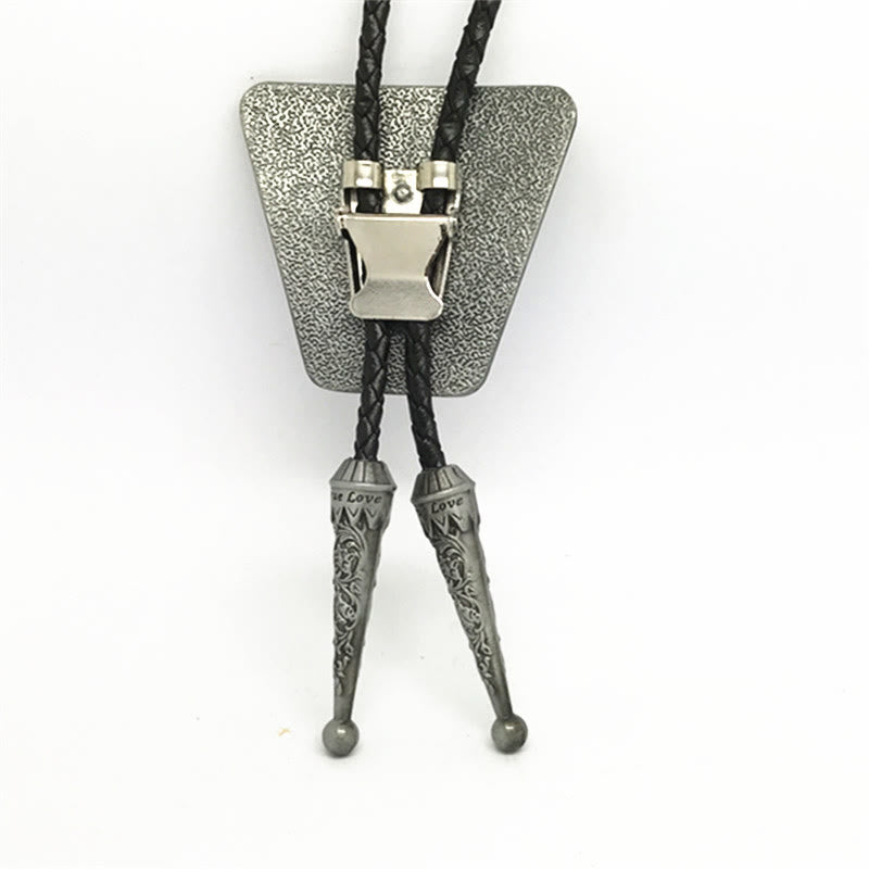 Bolo-Krawatte mit geometrischem Dreiecksmuster aus Metall im Südwest-Stil - image 3