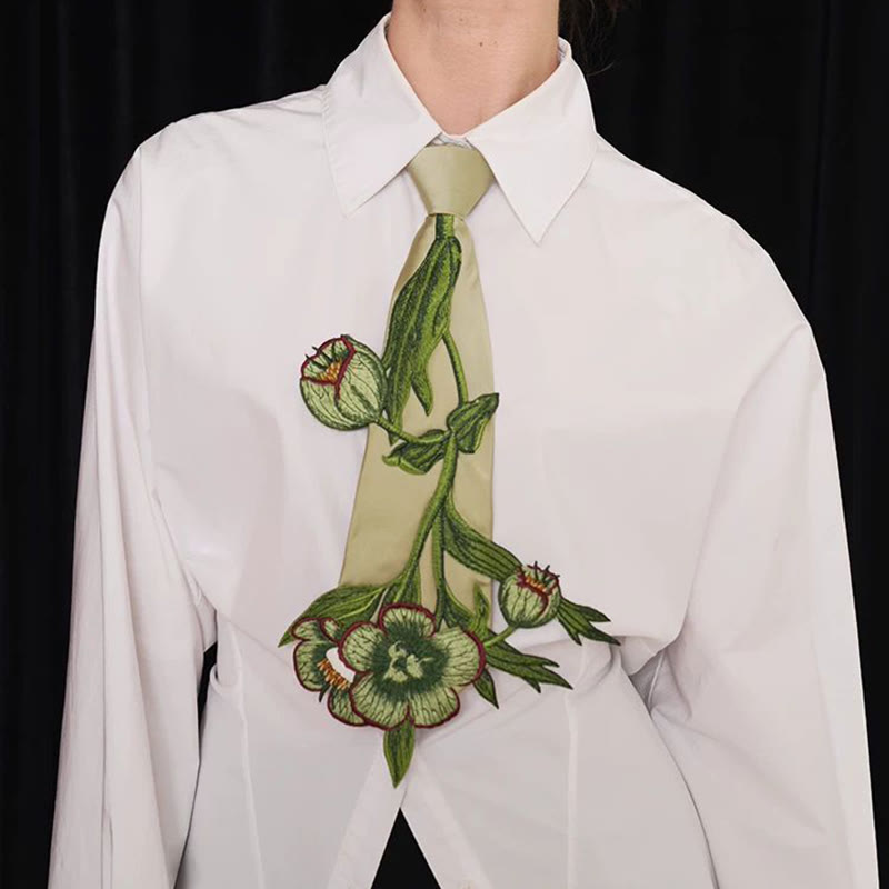 Grüne Damenkrawatte mit botanischer Stickerei und Reißverschluss - image 3