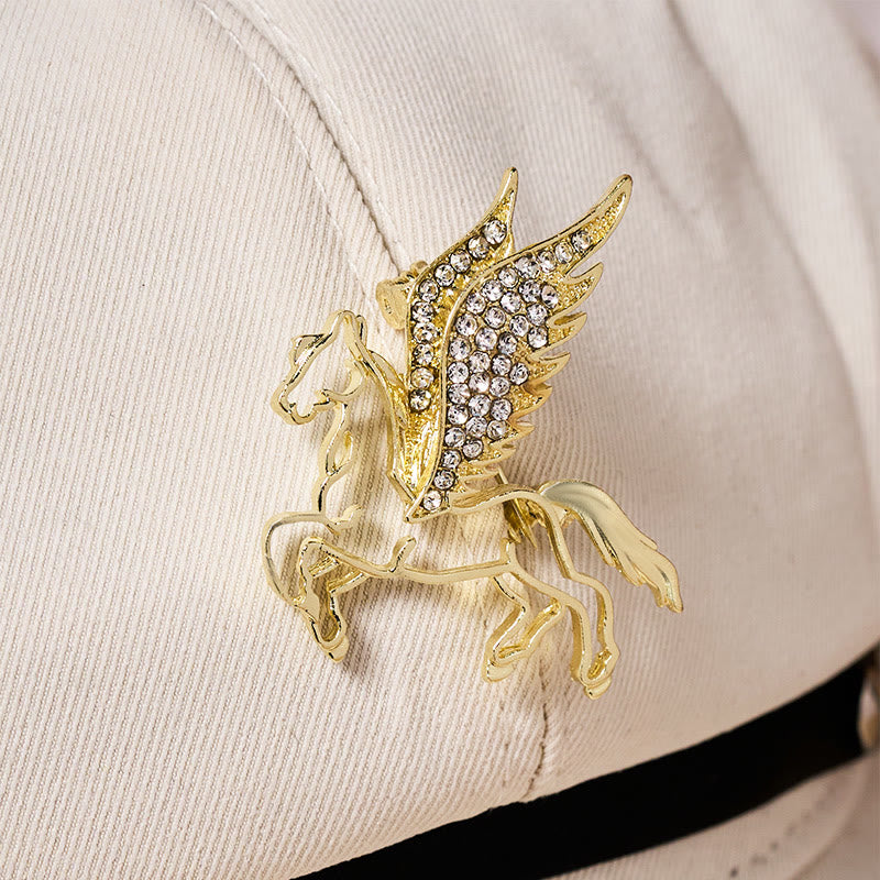 Damen-Retro-Barettmütze mit goldenem Pegasus und Metallschnalle - image 2