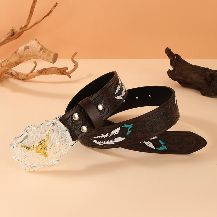 Western-Gürtel aus Leder mit goldener Bullenkopfschnalle und Federprägung - image 6