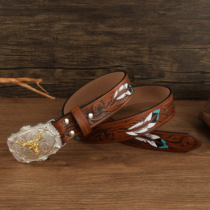 Western-Gürtel aus Leder mit goldener Bullenkopfschnalle und Federprägung - image 3