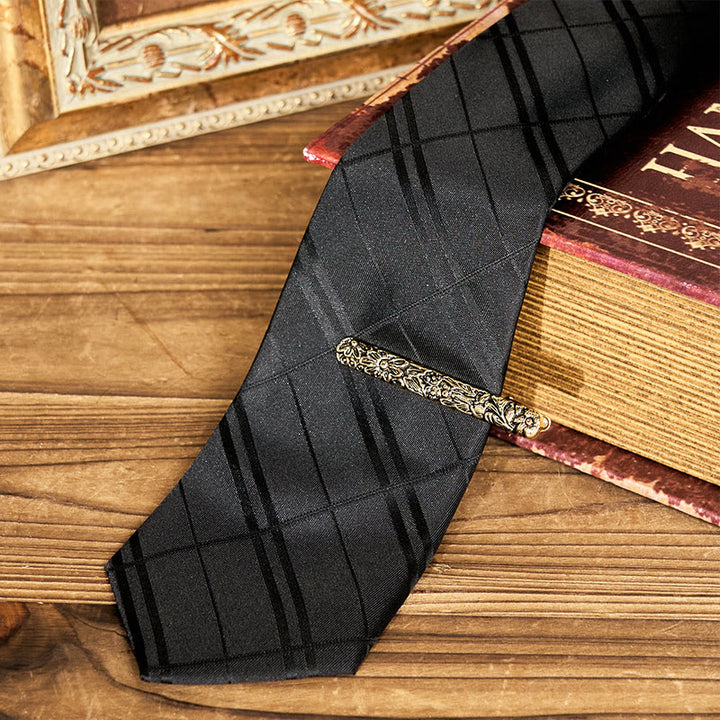 Vintage-Herrenkrawatte mit Print und verziertem Krawattenclip - image 15