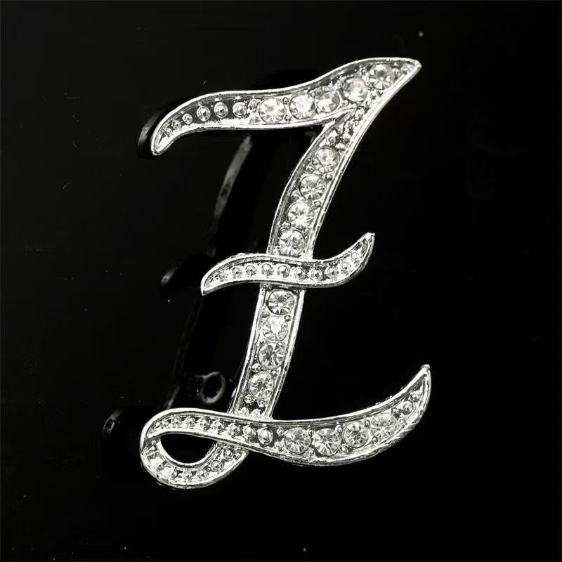 Brosche mit Diamantenbesatz an Initialen aus Gold und Silber - Silber - Z - image 47