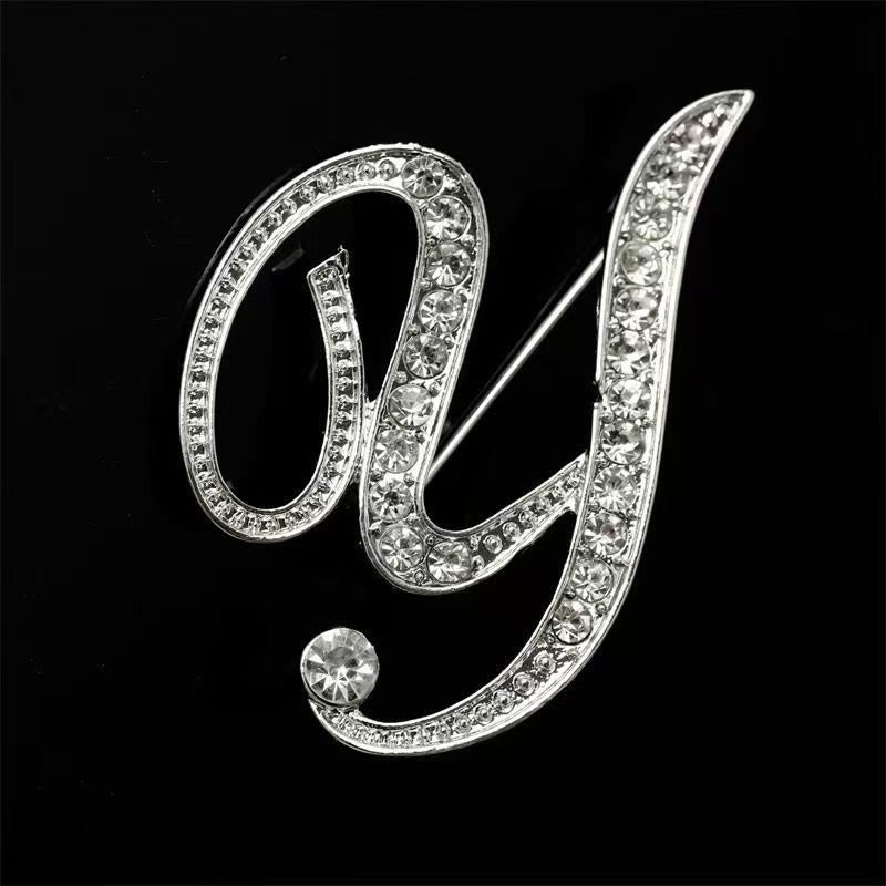 Brosche mit Diamantenbesatz an Initialen aus Gold und Silber - Silber - Y - image 46
