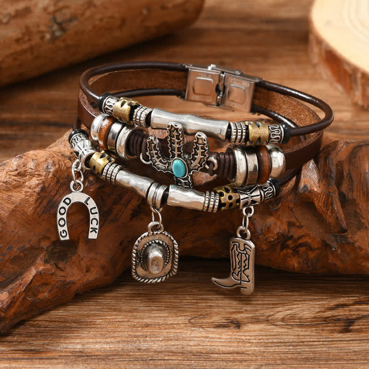 Lederarmband mit Hufeisen-Hut-Stiefel-Anhängern im Wildwest-Stil - Westliche Reize - image 0