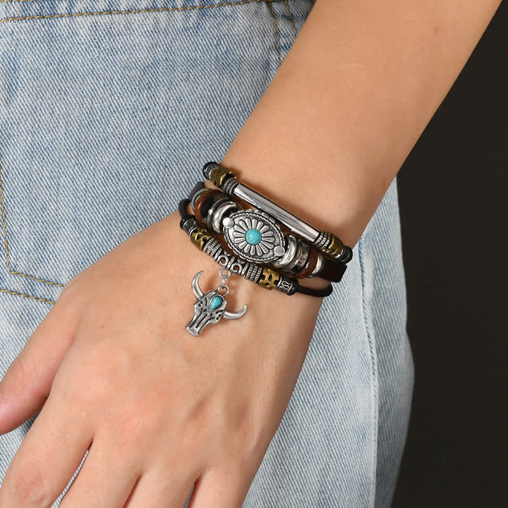 Western Essential Armband aus mehrlagigem Leder mit Bullenschädelmotiv - image 1