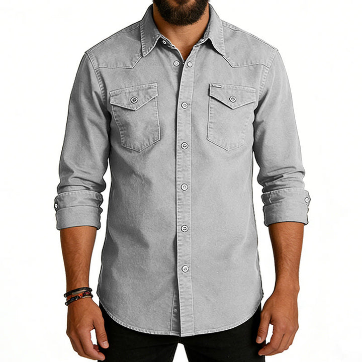 Klassisches, gewaschenes Denim-Arbeitshemd für Herren mit zwei Taschen - image 8