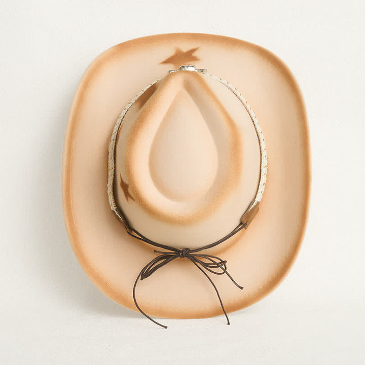 Herren-Cowboyhut mit silbernem Stierkopfgürtel und Sternen, beige - image 6