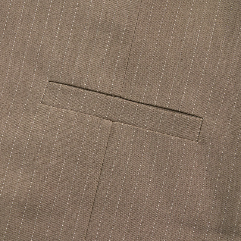 Herren-Anzugweste mit Nadelstreifen, mehreren Taschen und elegantem Business-Stil - image 9