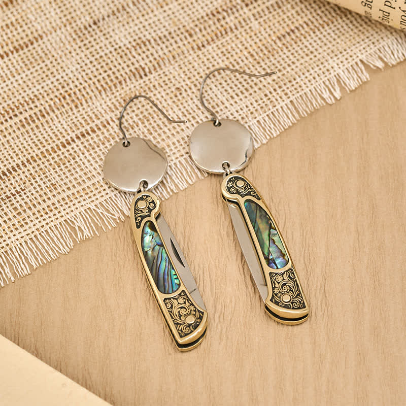 Frontier Spirit Robuste Ohrringe mit Abalone-Taschenmesser - image 9