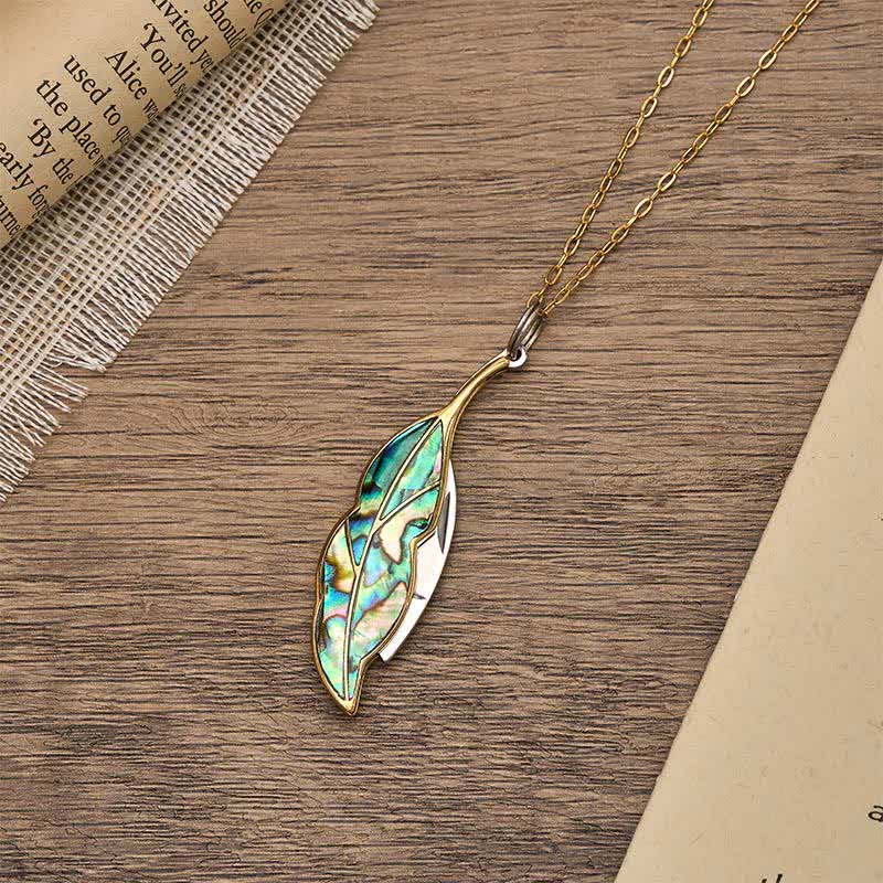 Halskette mit blattförmigem, funktionalem Taschenmesser aus Abalone - image 4