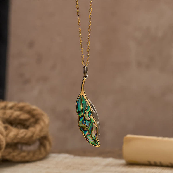 Halskette mit blattförmigem, funktionalem Taschenmesser aus Abalone - image 6