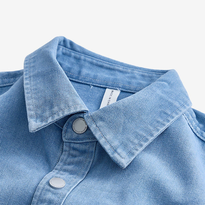 Lässiges, locker sitzendes Herren-Jeanshemd mit langen Ärmeln und Knöpfen - image 3