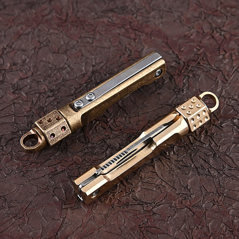 Vintage Mini-Klappmesser mit drehbarem Würfel und Messinggriff – EDC-Werkzeug - image 4