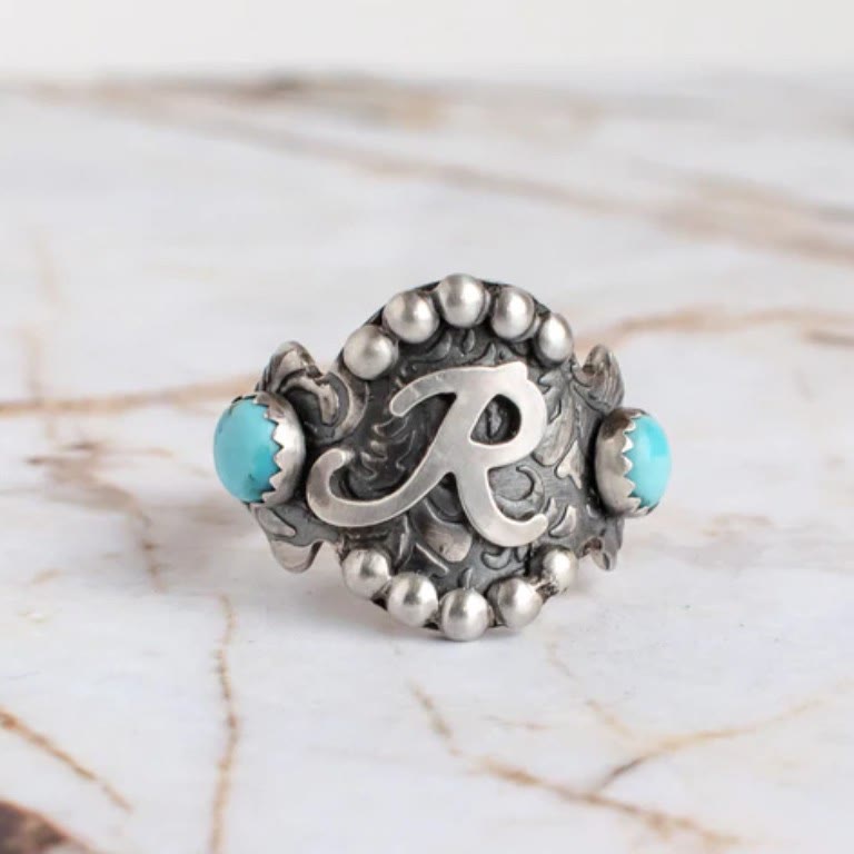 Vintage Ring im Western-Stil mit geometrischem Türkis-Inlay und Initialen - R - 10 - image 2