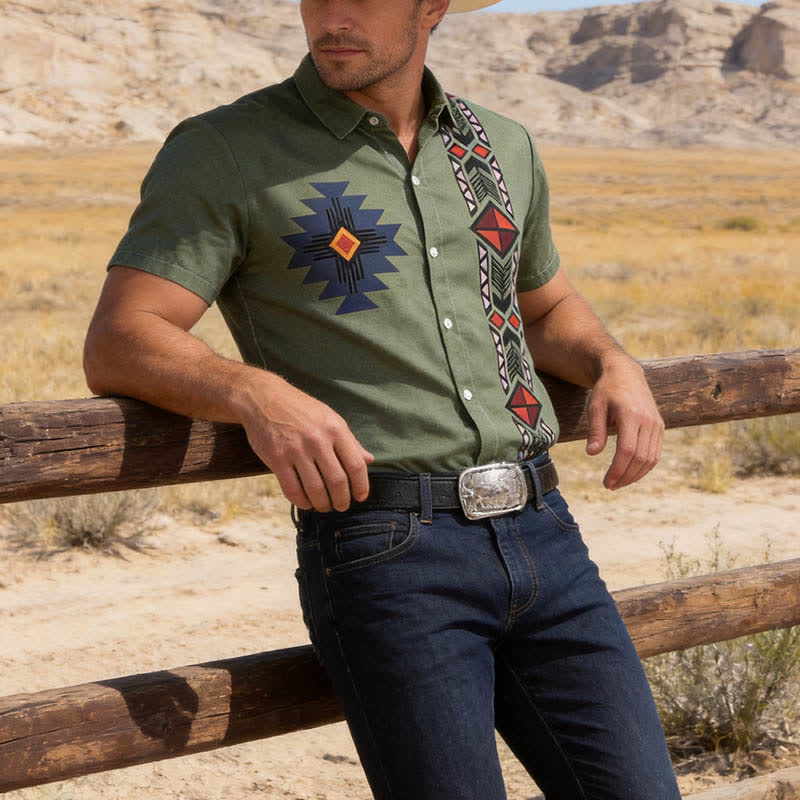 Herren-Westernhemd im Vintage-Stil mit Navajo-inspiriertem Print und zweifarbiger Gestaltung - Gedämpftes Salbeigrün - 6XL - image 0