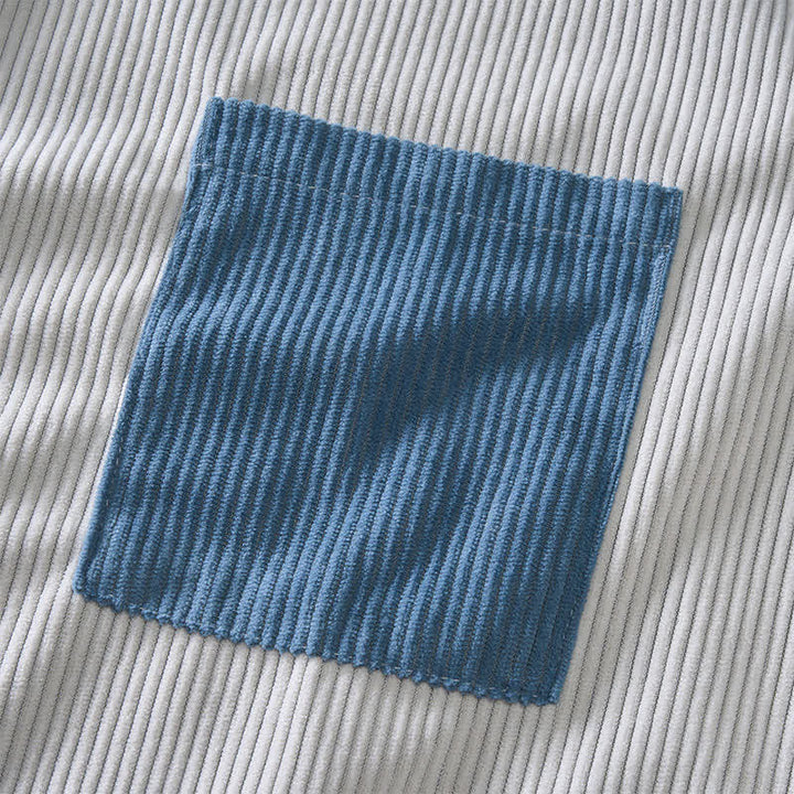 Herren-Cordhemd in Blau und Weiß mit zweifarbigem Blockmuster - image 7