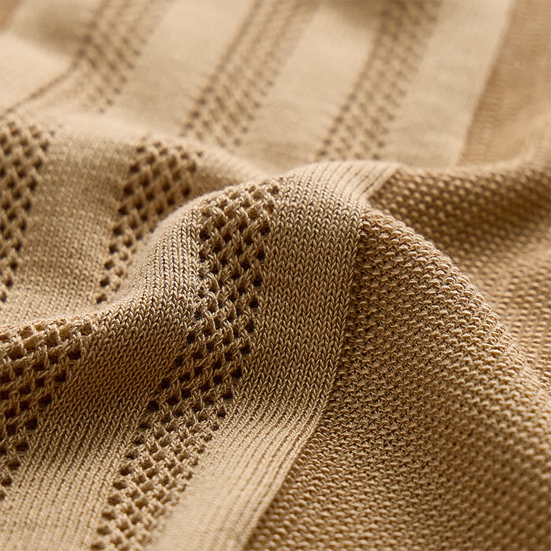 Herren-Poloshirt mit halbem Reißverschluss und kurzen Ärmeln, geometrischem Strickmuster - image 8