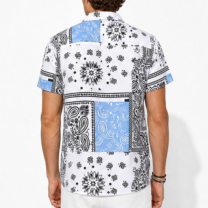 Blau-weißes Hemd mit Bandana-Patchwork und Paisley-Print - image 3