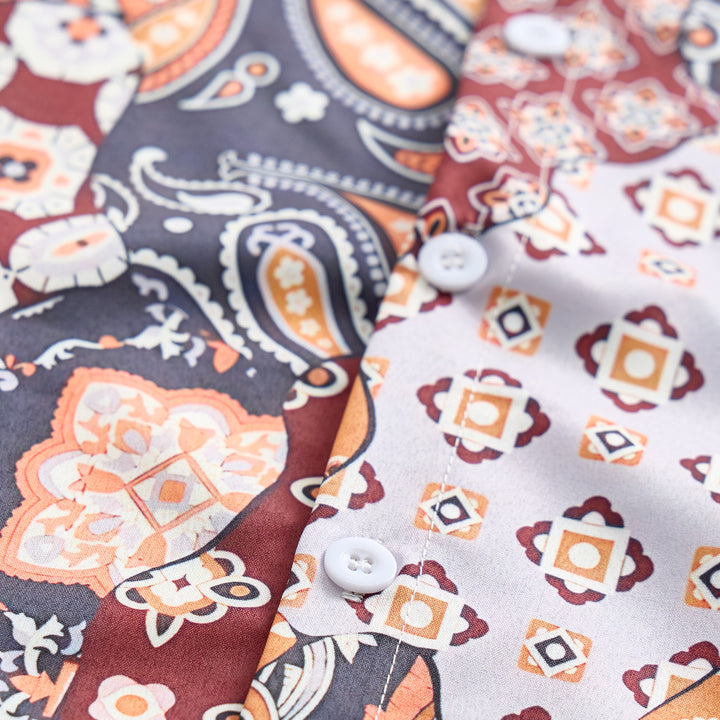 Dunkelbraunes Freizeithemd mit Patchwork-Paisley-Muster - image 5