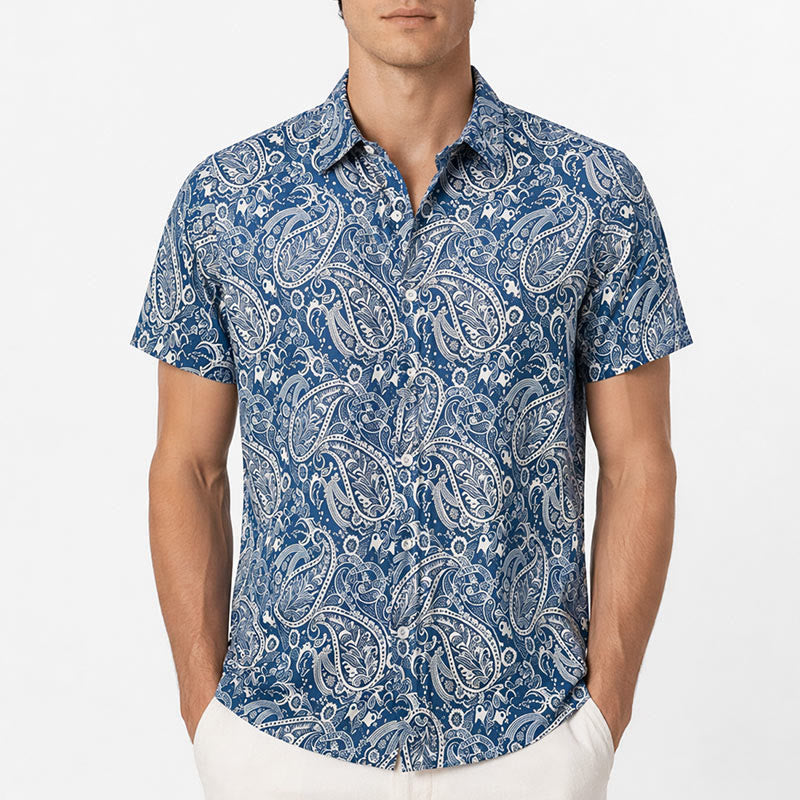 Kurzarmhemd mit lässigem Paisley-Muster in Marineblau und Beige - image 1