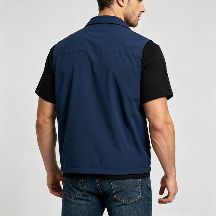 Minimalistische, leichte Outdoor-Weste für Herren mit vielen Taschen - image 3