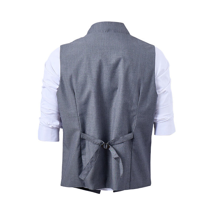Moderne, taillierte Anzugweste für Herren mit asymmetrischem Revers - image 11