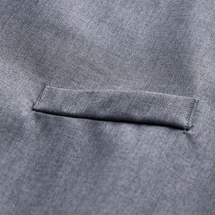 Moderne, taillierte Anzugweste für Herren mit asymmetrischem Revers - image 7