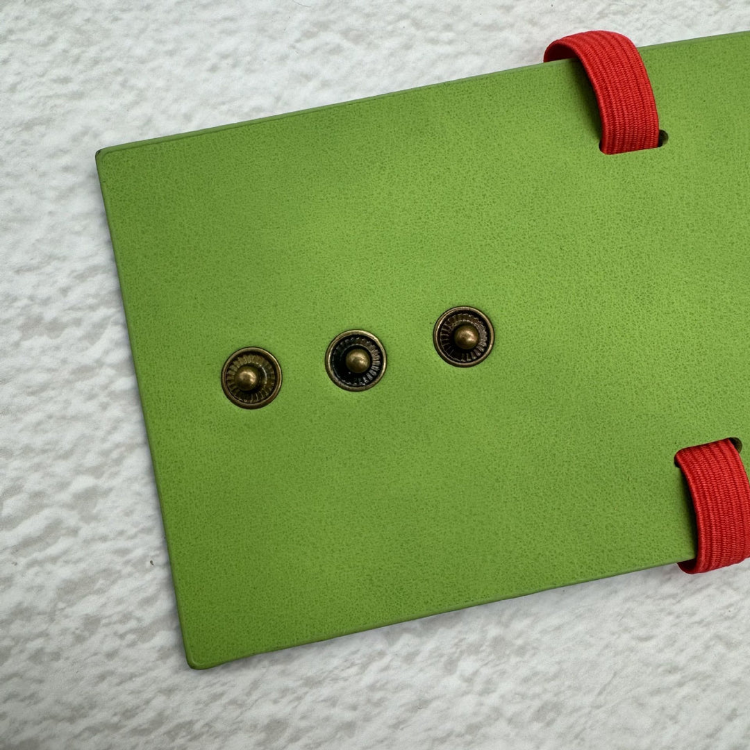 Minimalistische EDC-Geldbörse aus Leder mit Druckknopfverschluss - image 5