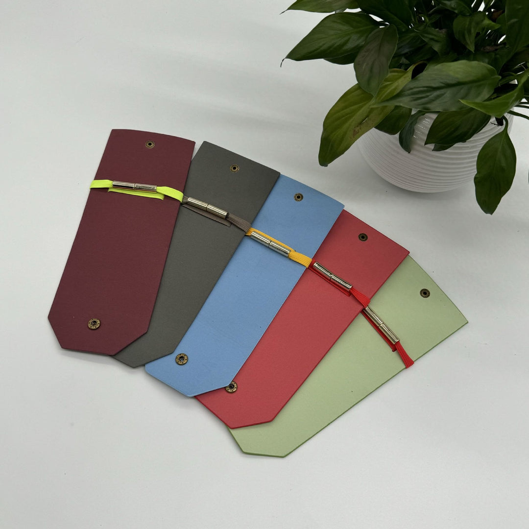 Minimalistische EDC-Geldbörse aus Leder mit Druckknopfverschluss - image 7