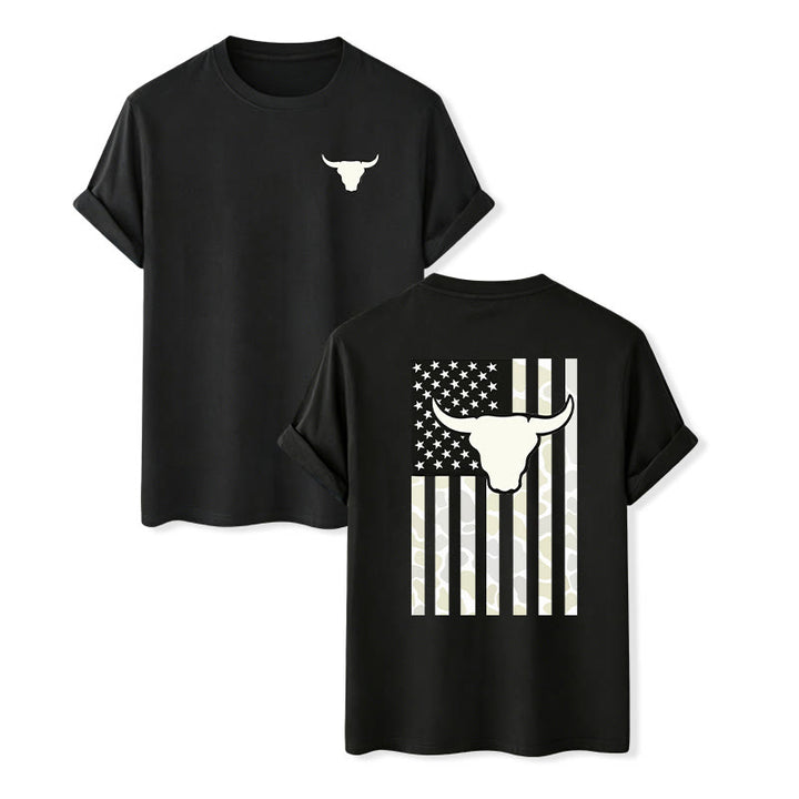 Patriotisches Western-T-Shirt mit amerikanischer Flagge und Stierschädelmotiv - Schwarz - 2XL - image 1