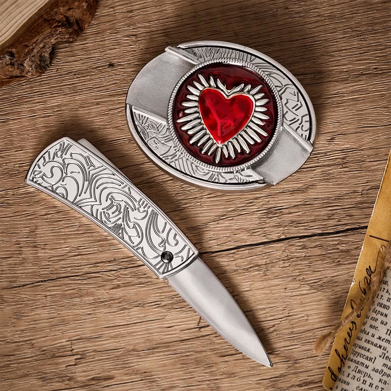 Gürtel mit flammendem Heiligen Herzen – DIY-Verstecktes Klappmesser aus Leder - image 1