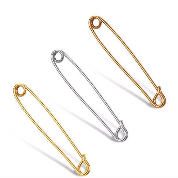 Sicherheitsnadel als Kragenriegel-Accessoire für Hemden - image 1