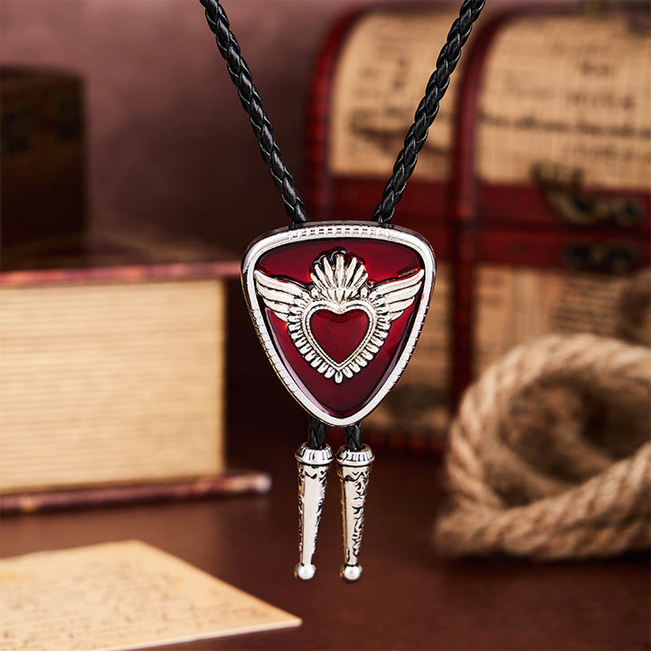Retro-Bolo-Krawatte mit geflügeltem Herzmotiv im Western-Stil - image 3