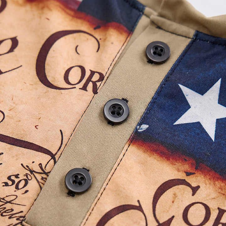 Henley-Shirt für Herren im Vintage-Stil mit amerikanischem Flaggenprint und Textdesign - image 5