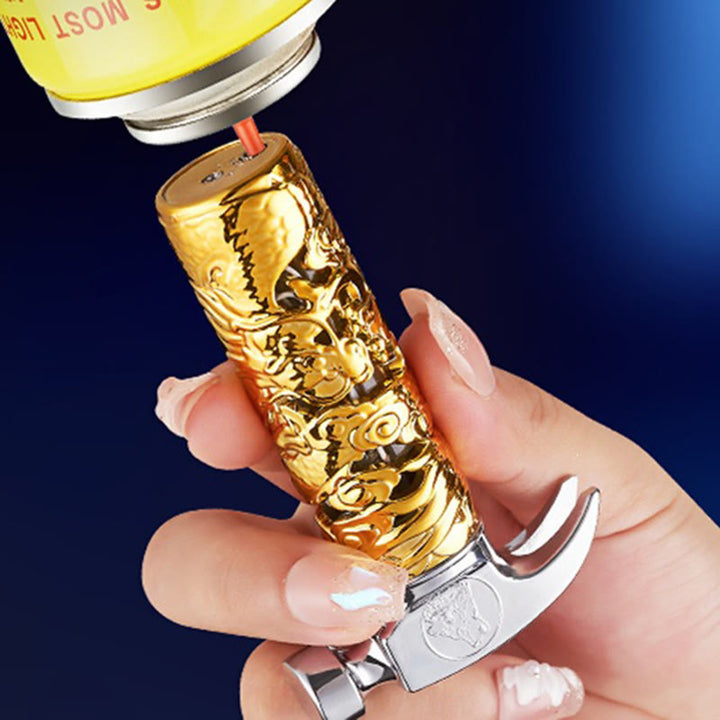 Butanfeuerzeug mit goldenem, hammerförmigem Wolfsemblem - image 5