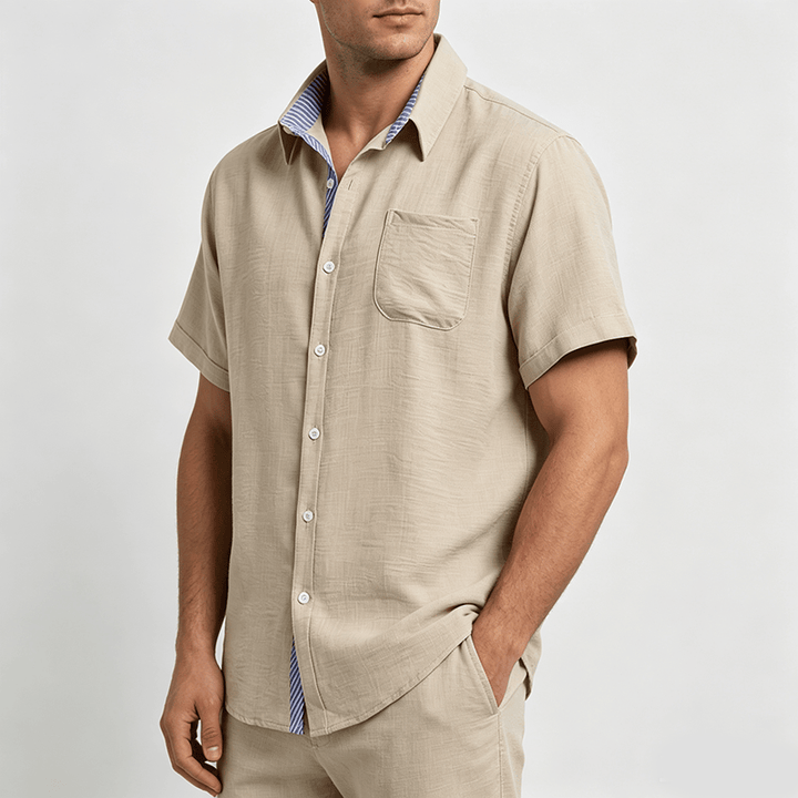 Herren-Freizeithemd mit Kontraststreifen, Innentasche und kontrastfarbenen Streifen – perfekt für den Sommer - image 2