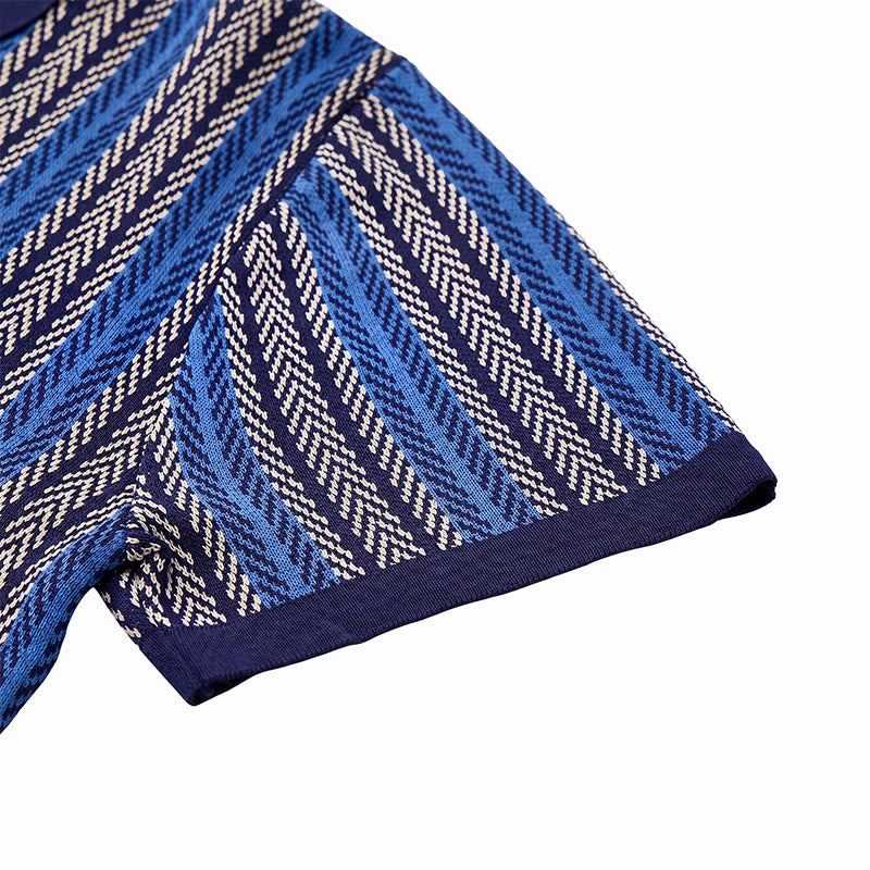 Herren-Polohemd aus atmungsaktivem Jacquard-Strick mit vertikalem Chevron-Streifenmuster - image 10