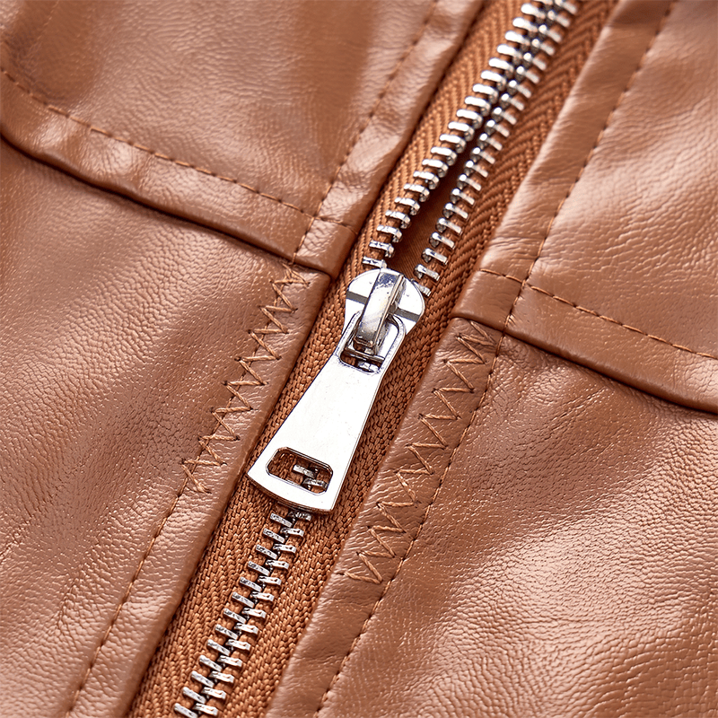 Lässige Lederweste für Herren mit aufgesetzten Taschen, ideal für Motorradfahrer. - image 7