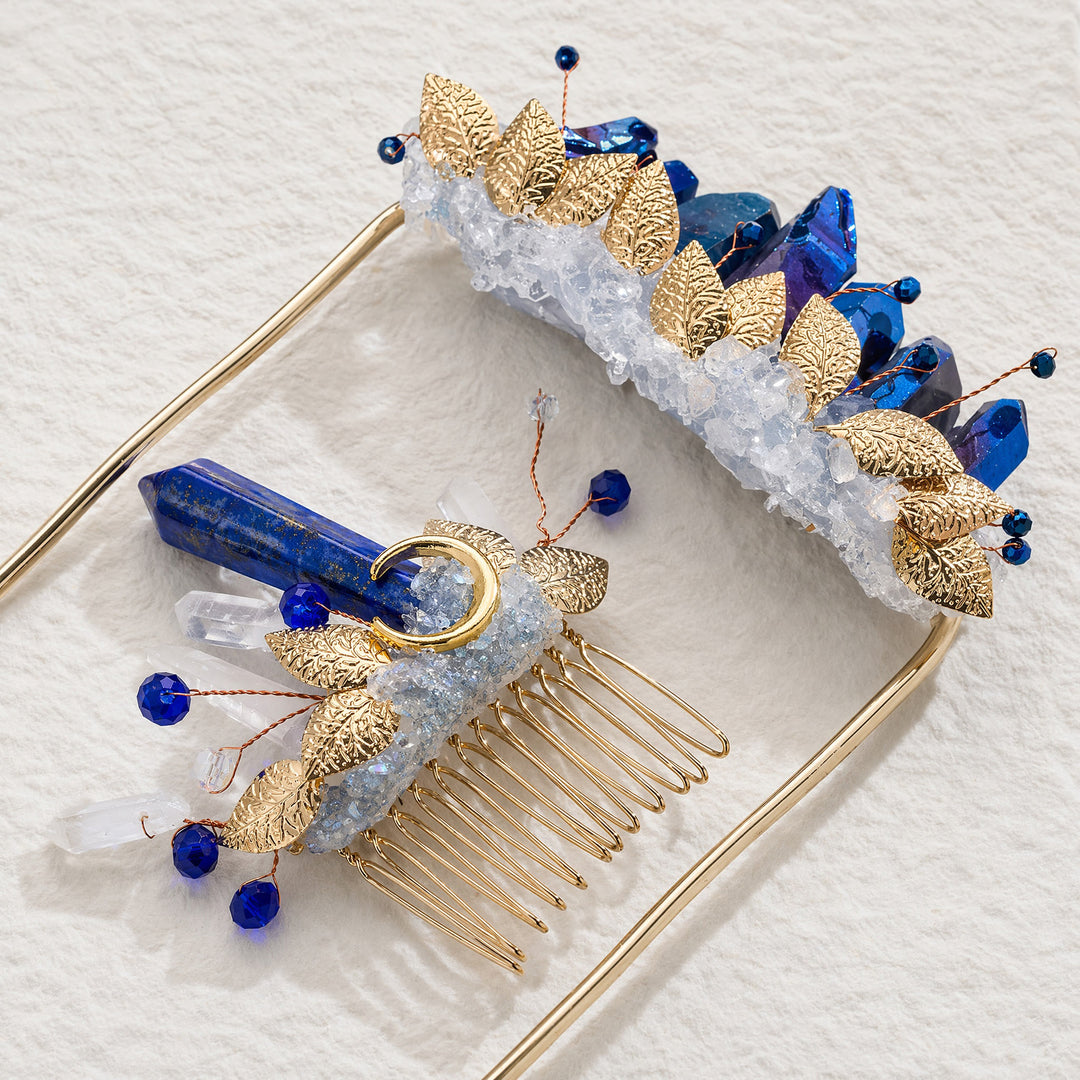 Handgefertigtes Set aus Ansteckblume für den Bräutigam und Kristallhaarkamm für die Braut - Blau & Gold - image 4