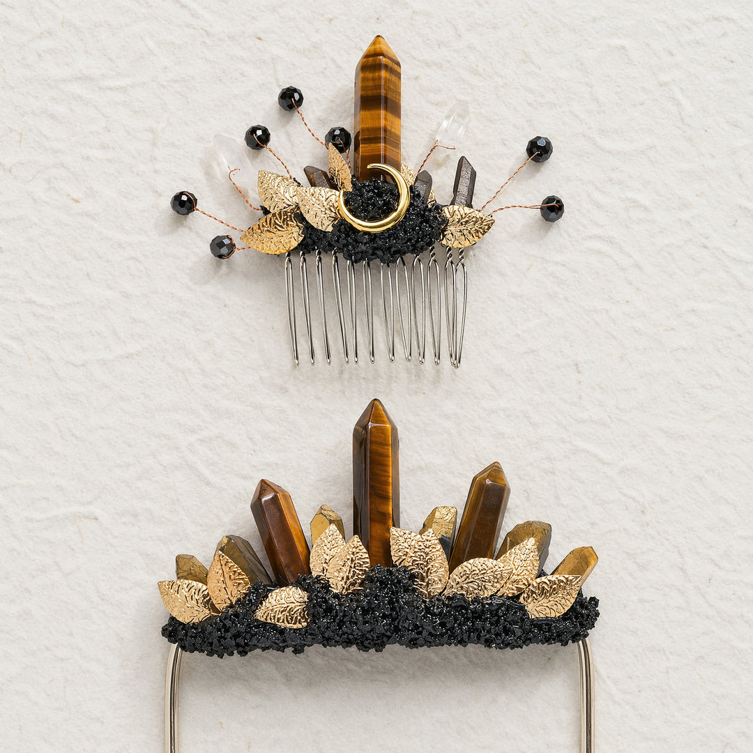 Handgefertigtes Set aus Ansteckblume für den Bräutigam und Kristallhaarkamm für die Braut - image 3