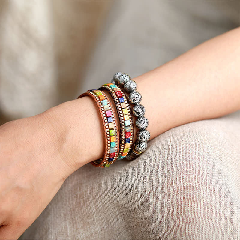 Modernes Armband im Südwest-Stil mit quadratischen türkisfarbenen Perlen - image 1