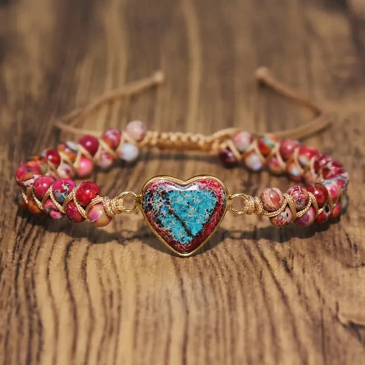 Herzförmiges, verstellbares Makramee-Armband aus Naturstein - Rosenrot - image 6