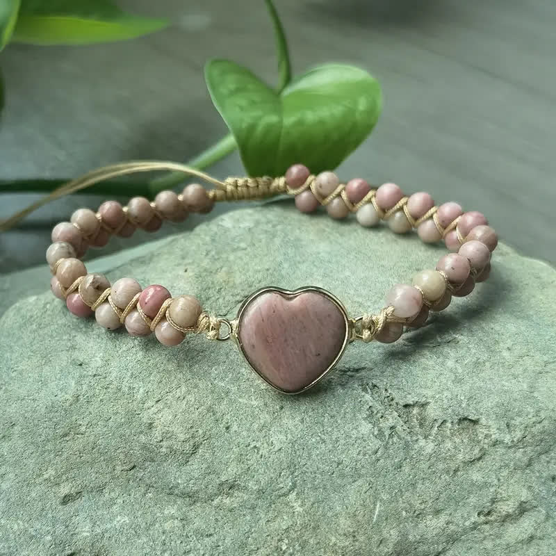 Herzförmiges, verstellbares Makramee-Armband aus Naturstein - Pfirsich - image 15